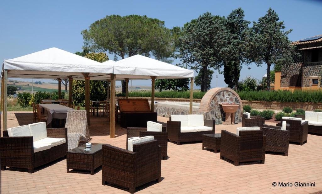 Locanda Rossovino Montebello Eksteriør bilde